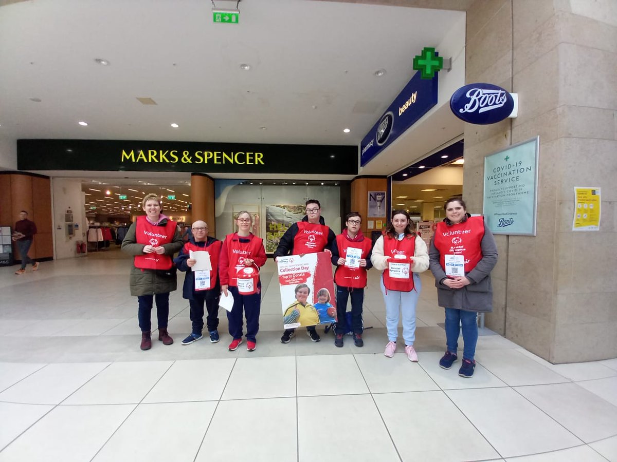 Thanks to <a href="/OrderofMaltaIRL/">Order of Malta Ireland</a> for supporting our collection day today in <a href="/LaurenceCentre/">Laurence Centre</a> Drogheda along with some of our local athletes from Drogheda.

If you cant make it into town today, you can donate online using the link below 📲
ie.taptodonate.co/tag/donate/TES…