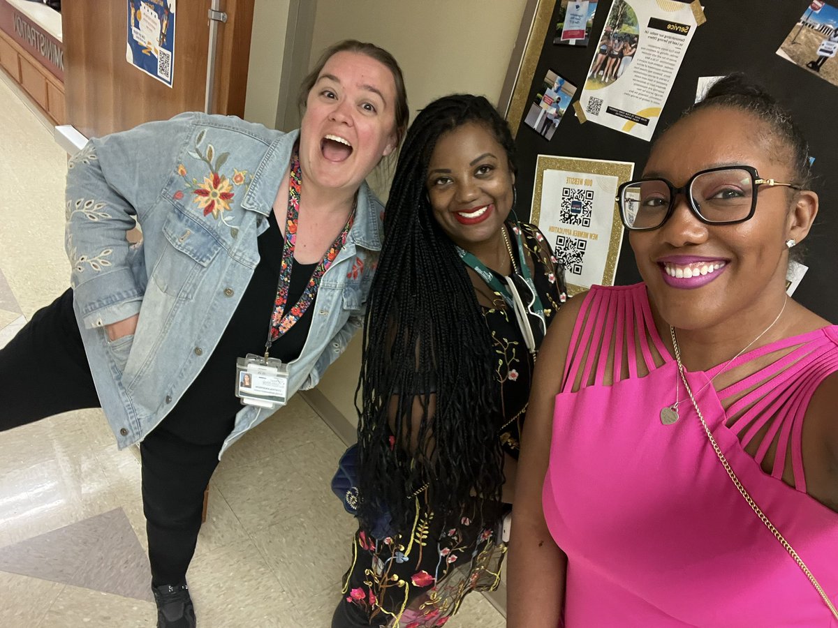 PorshaSDICoach's tweet photo. Just supporting our phenomenal @FCS_SEC Ts with #NumeracyProject @KimberlyJenks @kim_crosland @coachingharrell https://t.co/DRlD6pi1E3