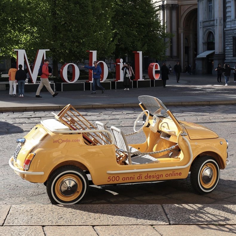 _GarageItalia_'s tweet photo. The unity of purpose between #intOndo and #GarageItalia immediately translated into a beautiful initiative during #MilanDesignWeek.
500 years of design paraded through #Milan on board our #Fiat500 Spiaggina. A better way to bring the past into our future with style? #Fuorisalone https://t.co/2Cq6cq2Zt6