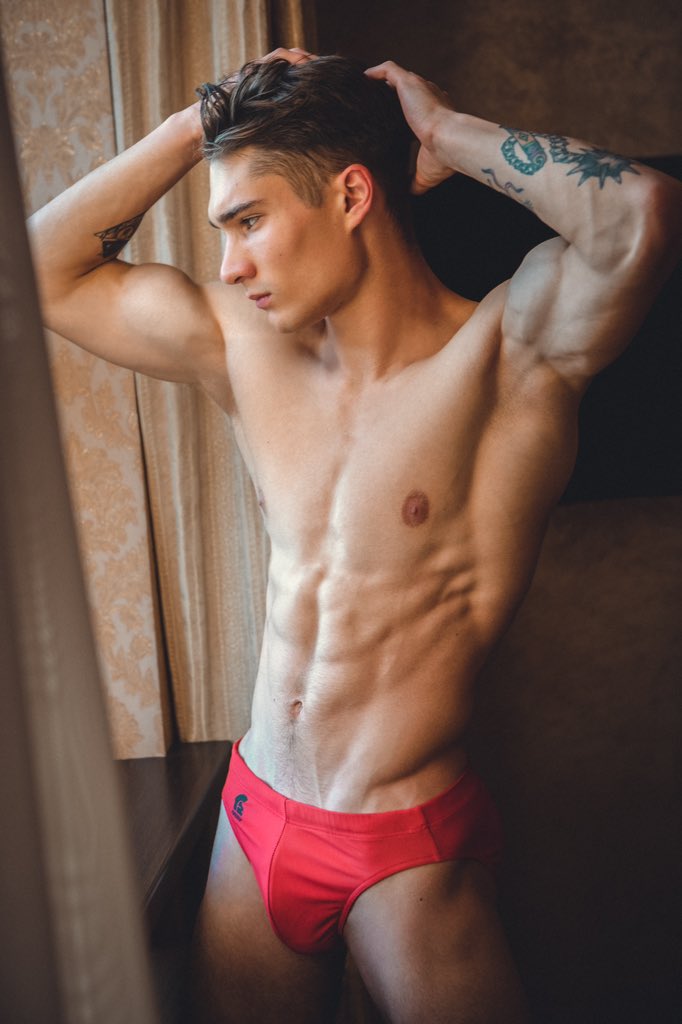 philipp_fane's tweet photo. Juicy boy 😏❤️ https://t.co/QYRzU2Uglm