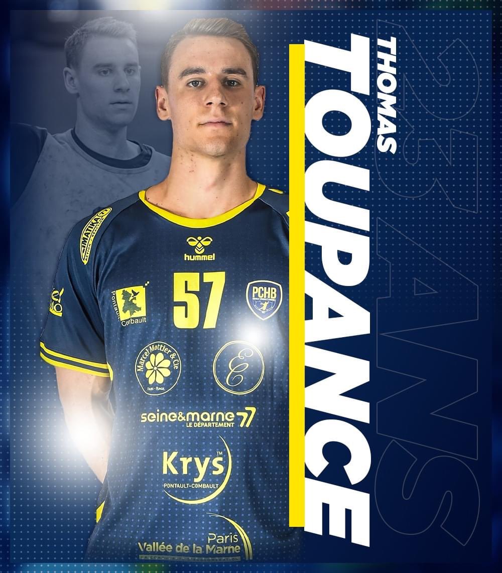 PCHBofficiel's tweet photo. #ANNIVERSAIRE 🎉
En ce jour de match, c'est pas 1... mais 2 anniversaires qu'on fête aujourd'hui ! 🥳
Hugo fête ses 30 ans et Thomas souffle sa 23ème bougie ! 🎂
#TeamPCHB #TOUPANCE57 #LIMA4 #PCHB #HappyBirthday 💛💙 https://t.co/JPeAXISbrC