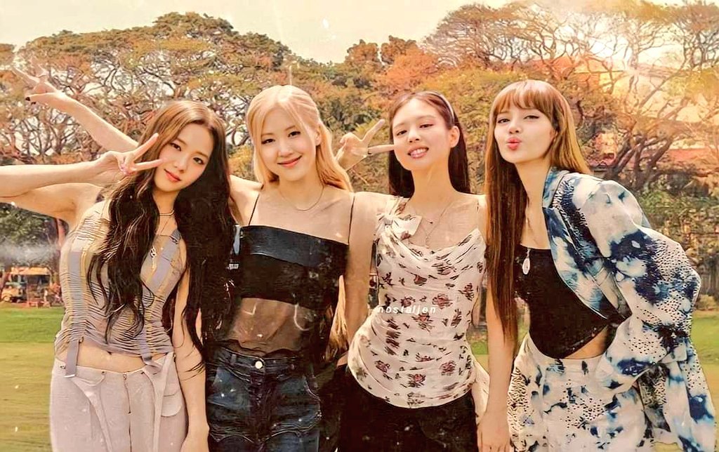 BLACKPINKCNTRAL's tweet photo. .@BLACKPINK 🖤🩷 https://t.co/I67W3pjCBc