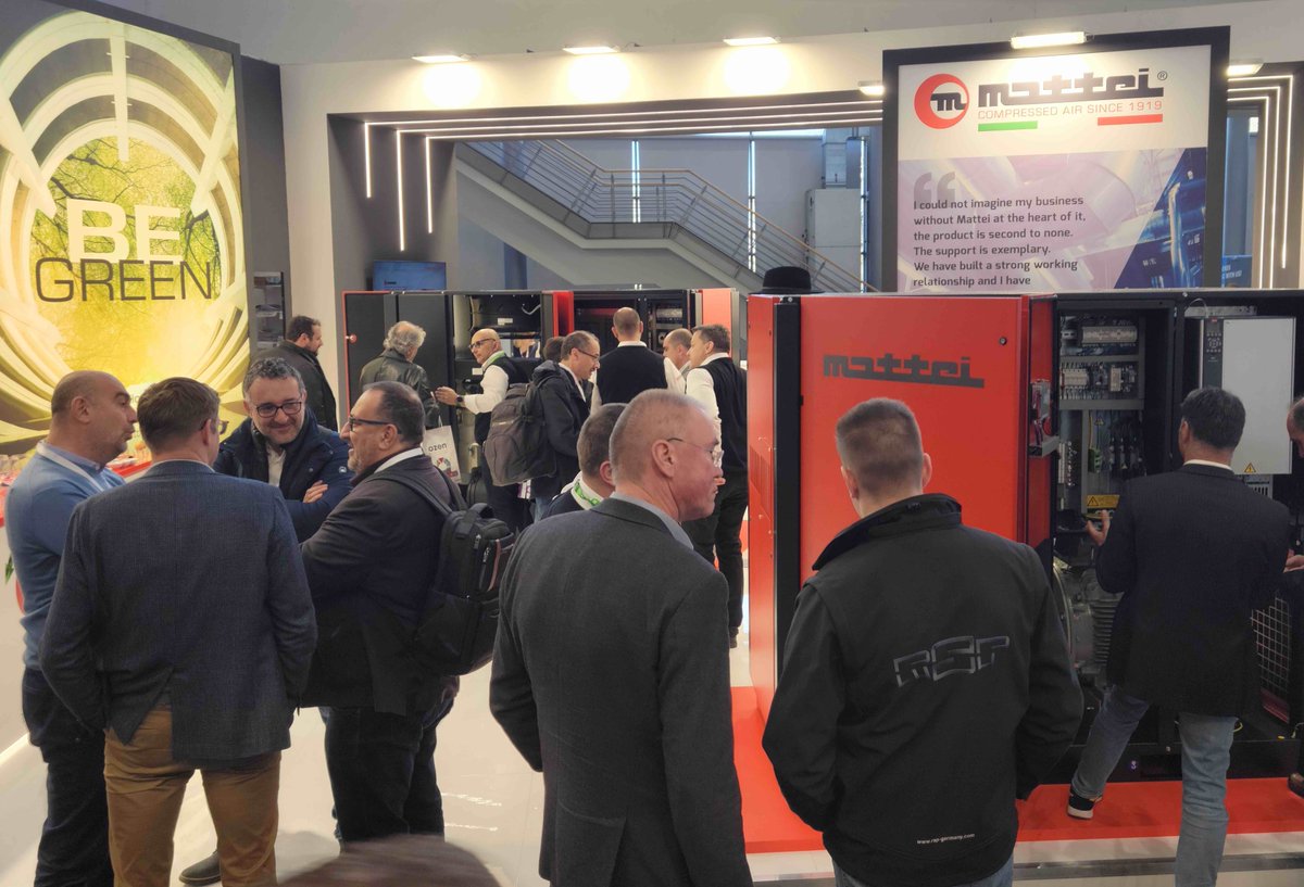 MatteiGroup's tweet photo. @hannover_messe in full flow! #comvac #comvac23 #hm23 https://t.co/tEQSxHQNYk