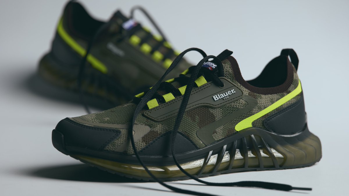 Contrasts and shapes to elevate your style.

#BlauerUSA #SpringSummer23