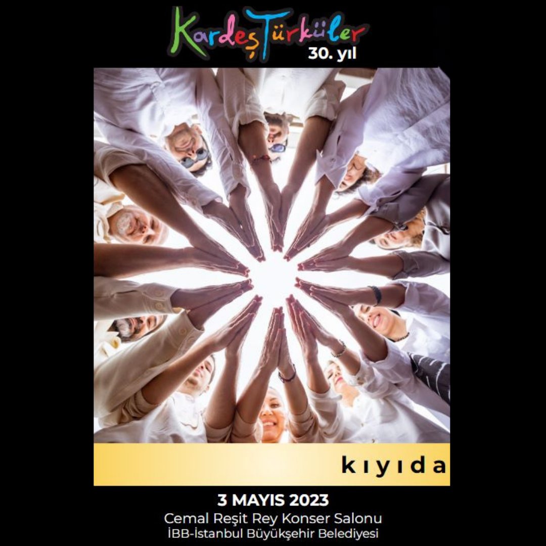 Müzikle anlatı sanatını buluşturacak olan“Kıyıda” zamansız ve mekânsız kıyıların hikâyelerini Kardeş Türkülerin müziğiyle buluşturuyor.30 yıl boyunca bu toprakların farklı kültürlerinin şarkılarını dillendiren Kardeş Türküler’e kıyılar boyunca farklı insan hikâyeleri eşlik ediyor