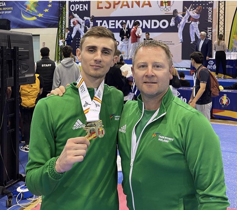 🥇 Jack Woolley beats the current World and Olympic Champion on his way to Gold at the Spanish Open this week in Taekwondo 🥋

Congratulations Jack and team 🔥👏

#TeamIreland | #ParisScholar
