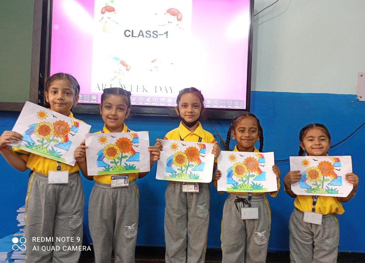 MamtaModernSSS's tweet photo. *"Every artist was first an amateur".*
ArtWeek@MMS🎨
Children👩👩🦱👨 of Class-1 enthusiastically😁😄😃 participated in ongoing Art Week🎨.
#ArtWeek 🎨
#Day4😄😁
#ColouringSheet@DifferentSeasons
#BlastOfColours🔴🟢🟡🔵
#AblazedClassrooms🌈🌈🌈
#HappyFaces
😁😄😃😄
✌️👏👏 https://t.co/TQXTGJVvMf