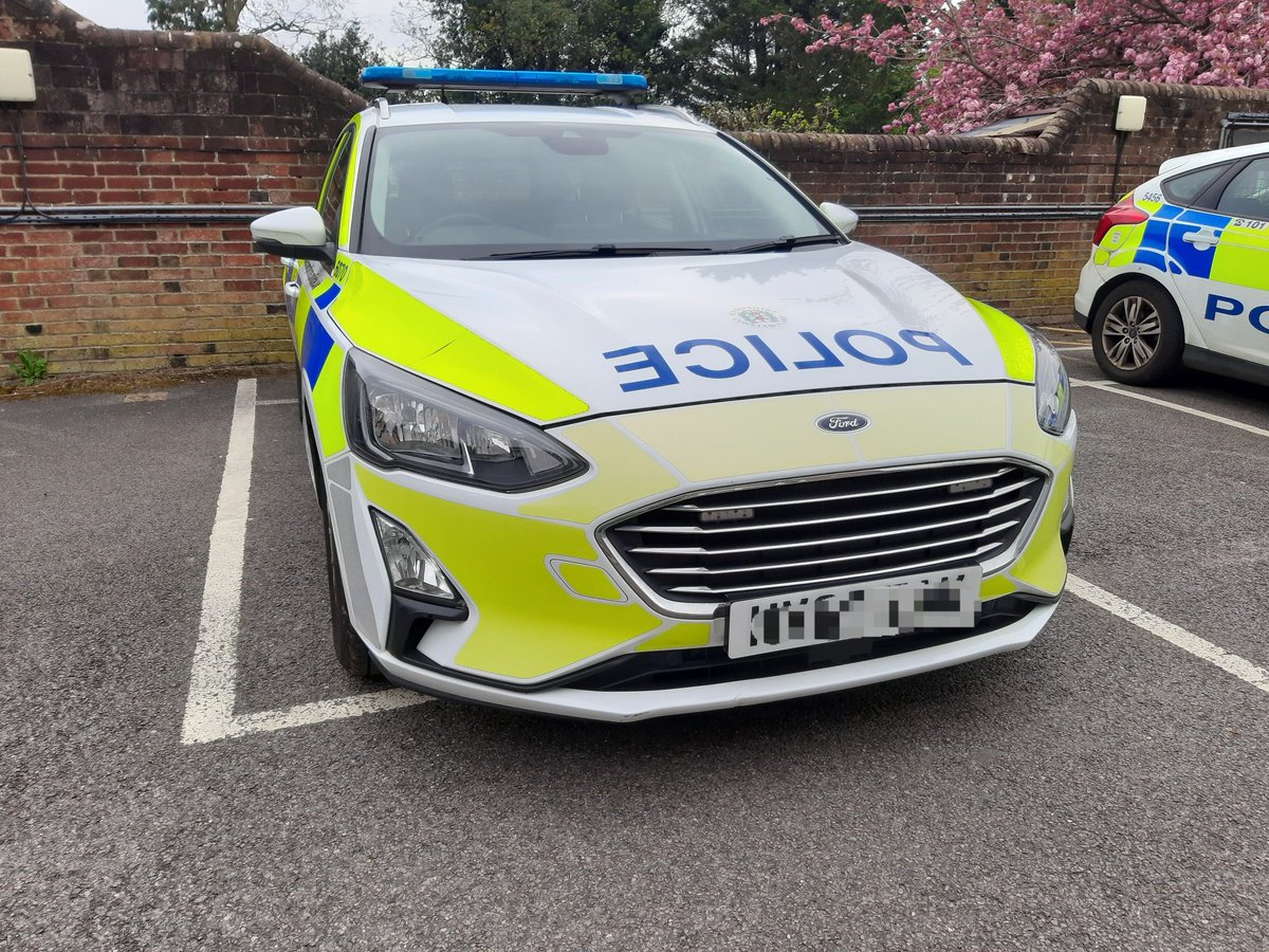 HantsSpecials's tweet photo. Well my children are back at school now for the summer term, so a very welcome return to weekday day shifts for me. First job off to see someone who's receiving some less than welcome phone calls. #MaybeHeDoesntHitYou #90055 https://t.co/Y7OqEAdMQW