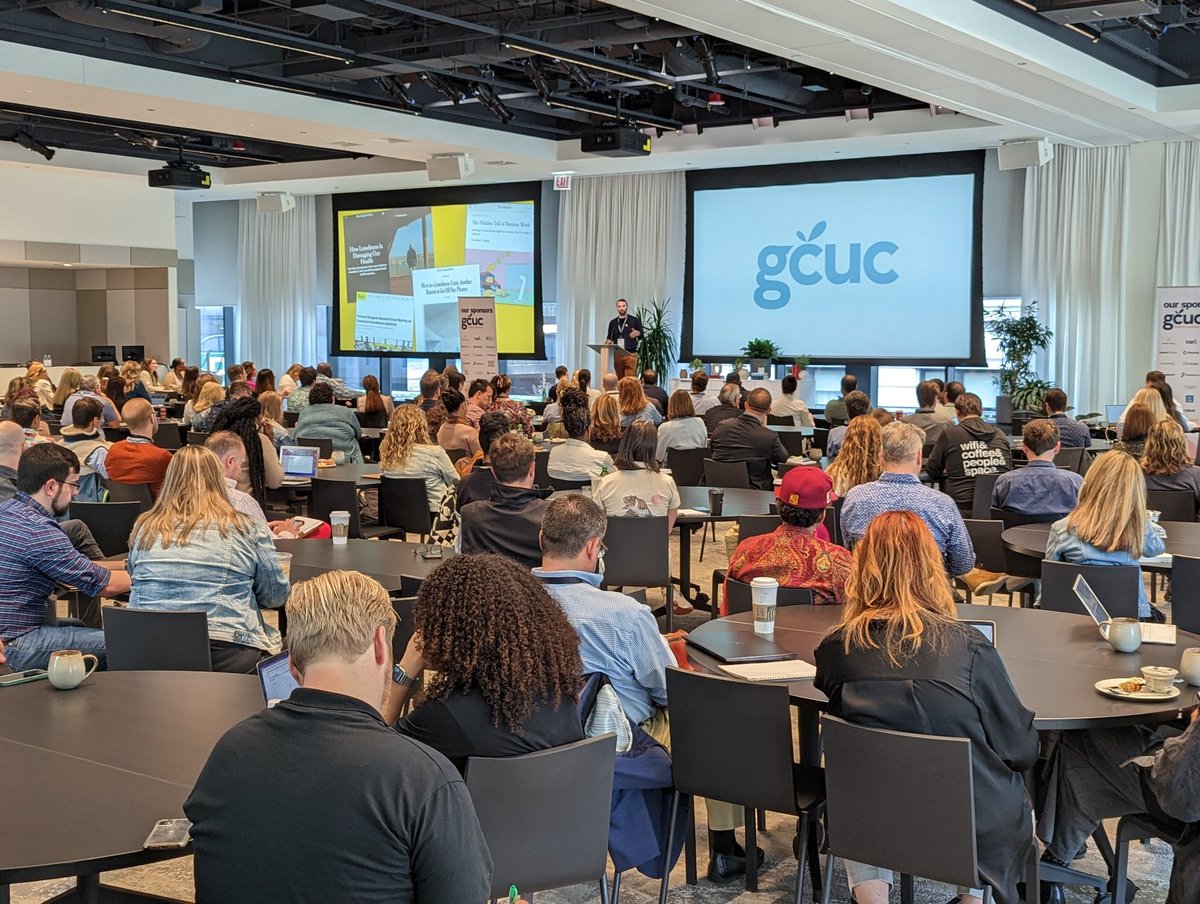 thecoventus's tweet image. Ayer fue el último día de la conferencia #GCUC en #chicago.  La conferencia realmente beneficiosa para espacios y equipos de coworking.  Estamos full emocionados con lo que aprendimos y cómo lo aplicaremos en nuestros espacios! #thecolabor