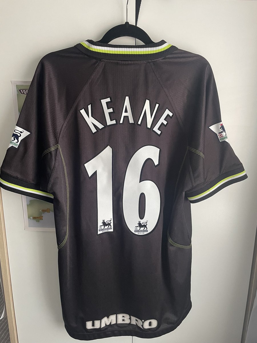 HShirts1's tweet photo. Had this done a while ago, with thanks to @Ftprint3, great to add to my nameset collection! https://t.co/zRjdAwQe7X