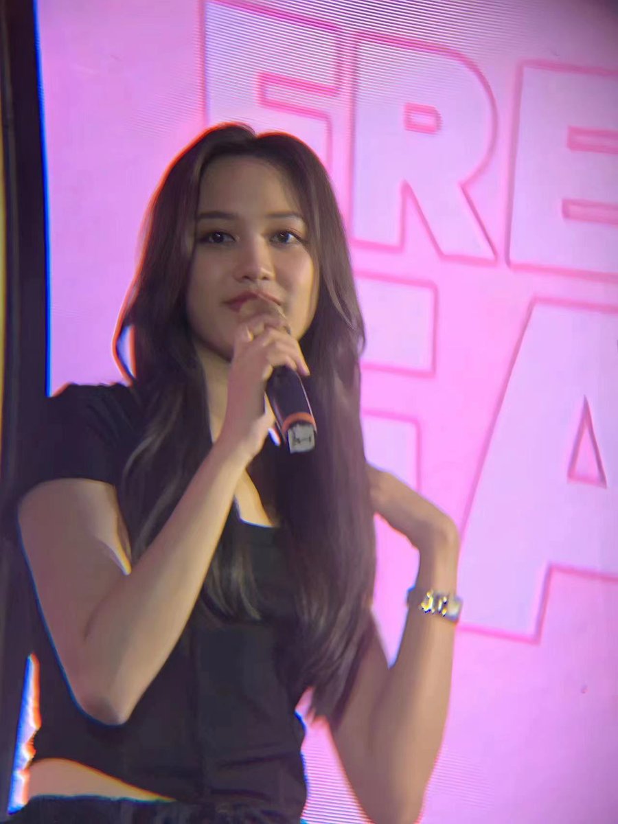 <a href="/TispkyP/">tispky</a> <a href="/srchafreen/">P'freen (real)</a> Babe，Good Show 🫶🏻🐰🤍
Mumu