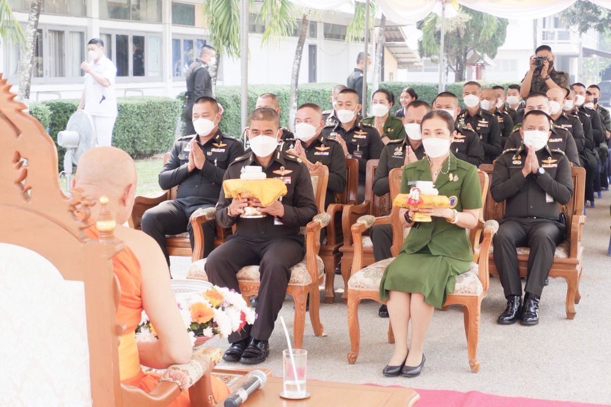 military37's tweet photo. เมื่อวันที่ 21 เม.ย. 66 นฝ.นศท.มทบ.37 ได้กราบนิมนต์เชิญ พระไพศาลประชาทร วิ. (พระอาจารย์พบโชค ติสฺสวํโส) เจ้าอาวาสวัดห้วยปลากั้ง เพื่อกรุณามาเป็นประธานฝ่ายสงฆ์ในพิธีมอบอาคารห้องสุขา เมตตาพระไพศาลประชาทร วิ. (พระอาจารย์พบโชค ติสฺสวํโส) ณ นฝ.นศท.มทบ.37 อ.เมือง จว.ช.ร. https://t.co/SRKyho0Oo1