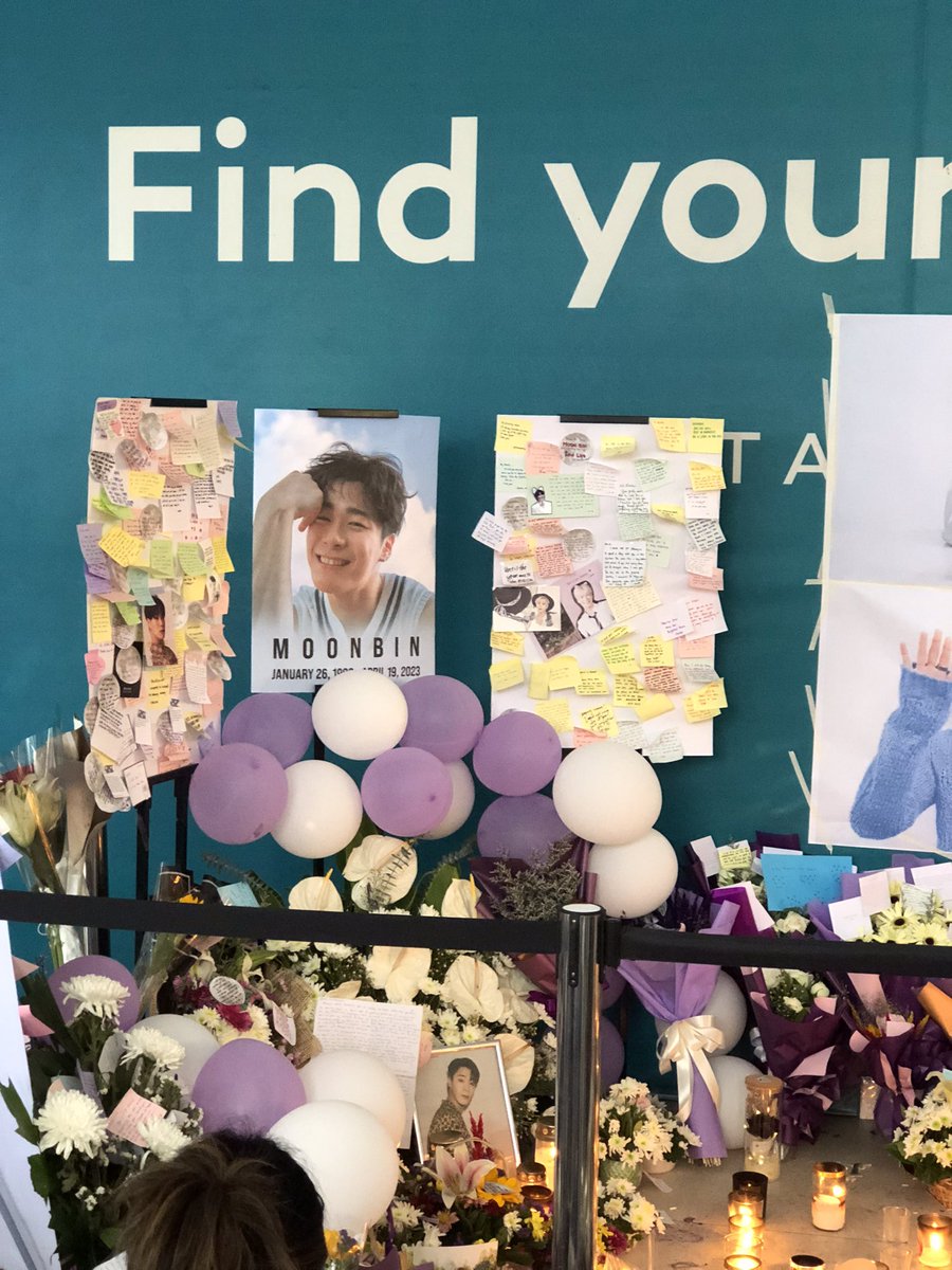 ymoonddanabbu's tweet photo. binnie do you see this ? A lot of people loves you https://t.co/lGp0x0N8o4