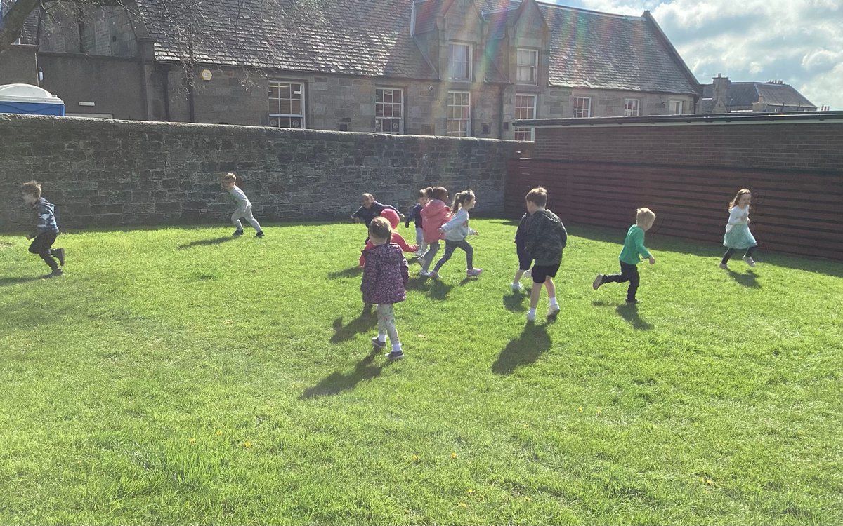 KirklistonNS's tweet photo. We have been exercising outdoors this week and enjoying the good weather ☀️🏃🏽 https://t.co/9LGPlDYhNh