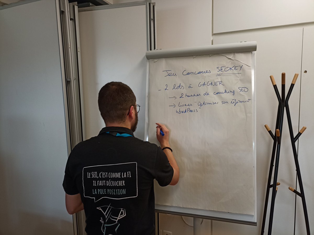 Michael_Gout's tweet photo. SEOKEY vous a préparé un jeu concours ! Ça se passe salle Tertre et ça commence maintenant !
#wcparis #WordPress #seokey https://t.co/OefDPIAUhh