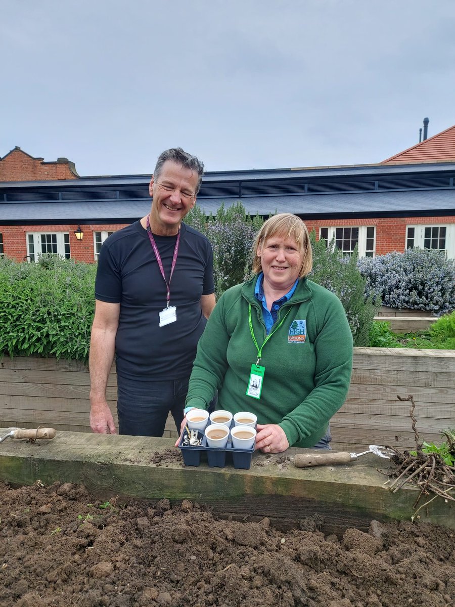 HighGround_UK's tweet photo. Jane at Stanford Hall needed to move 5 tonnes of @Topsoil_BS topsoil to make way for stone in the Village Green. #thankyou to @dms_dmrc staff, garden volunteers, Tim Lever and our trustee Tim Green who mucked in and made it possible.
#Rootstorecovery #outdoorsisbetter https://t.co/aKLAe7ilHk