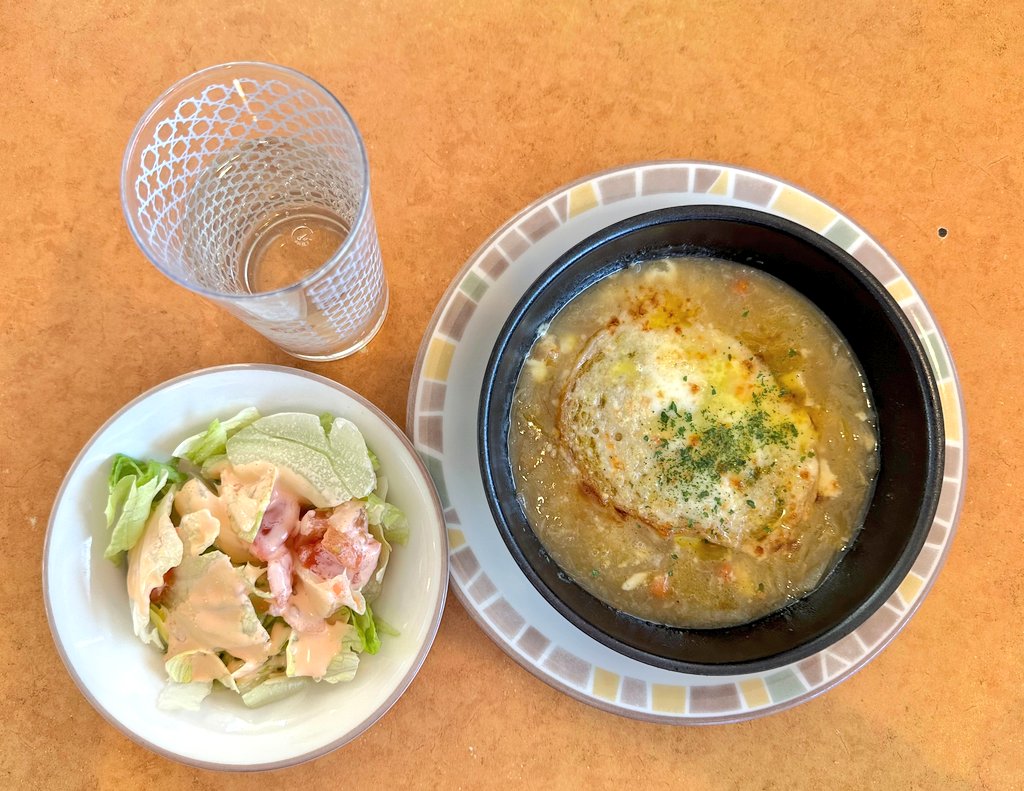 KafeeNyowa's tweet photo. 今日は遅めのお昼食べました!
久々のサイゼリヤ〜
もう夕飯の時間ですね!
お仕事お疲れ様です✨🍀
금요일! 모두들 일 수고하셨어요! 💚✨
오늘 9시! Human flat fall 방송 예정✨
9時にゲームの配信する予定です!
twitchとYou Tube配信予定です!
よろしくお願いします🍀
#Kafee #お昼ごはん https://t.co/0sDC3SDGUD