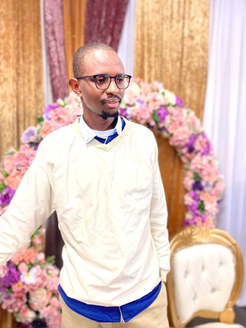 M_otweyo's tweet photo. Eid Mubarak to all Muslims across the globe https://t.co/hnQkncfSib