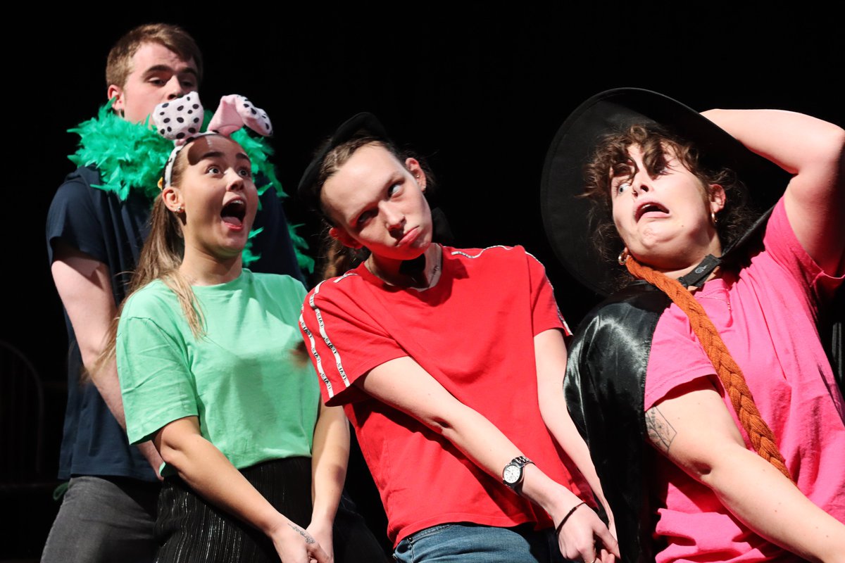 LJMU's tweet photo. Students from @DLjmu have curated a show for this year’s Outburst Festival, featuring puppetry, mime and familiar characters.

Join them for an afternoon of performance and humour tomorrow at 2pm @Lpoolcentlib. No booking is required. https://t.co/ftBYnbBNMO