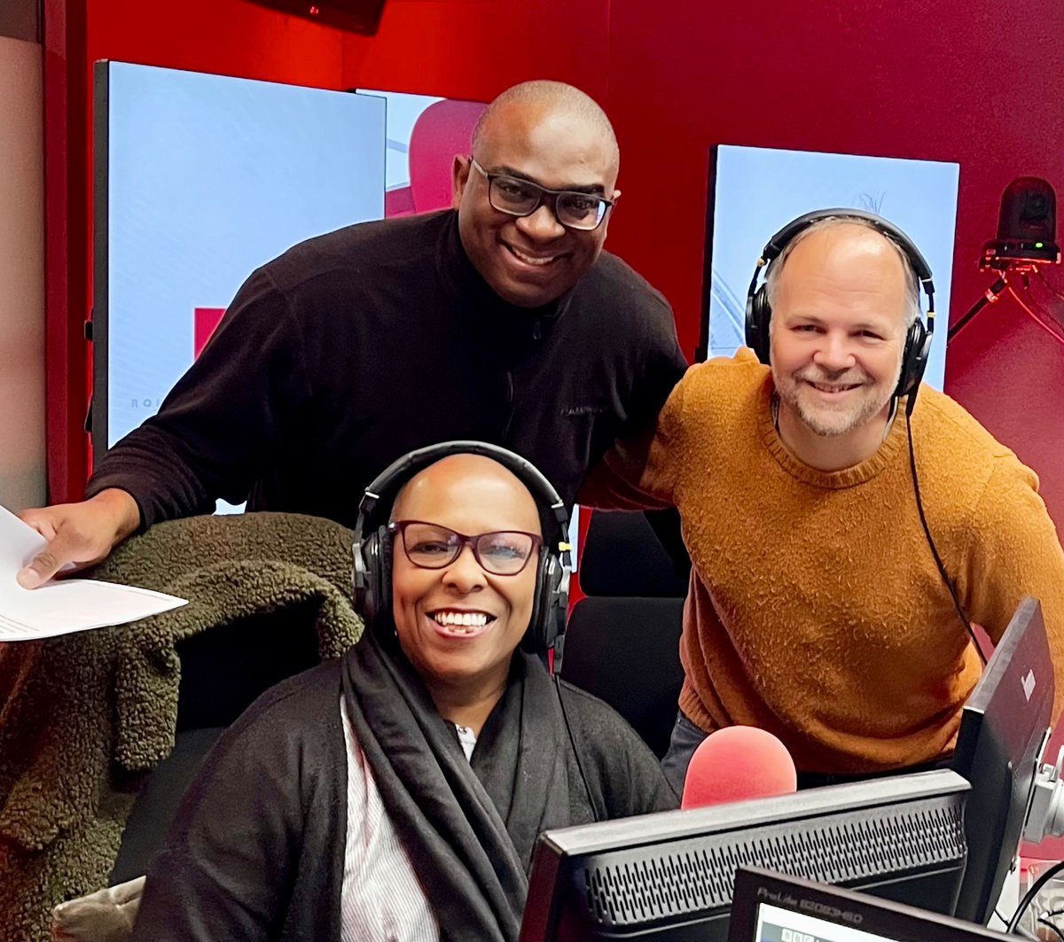 @JamesCopnall @bbcBola @bbcworldservice Doyenne, legend, 30 plus years of delivering excellence for the BBC. But above all @bbcBola is so kind, warm, humble, and gracious.  I’m proud  to call you my friend n my sister. Your laughter and smiles brighten up any night shift. I’ll miss you.  Blessings always! #greatwoman