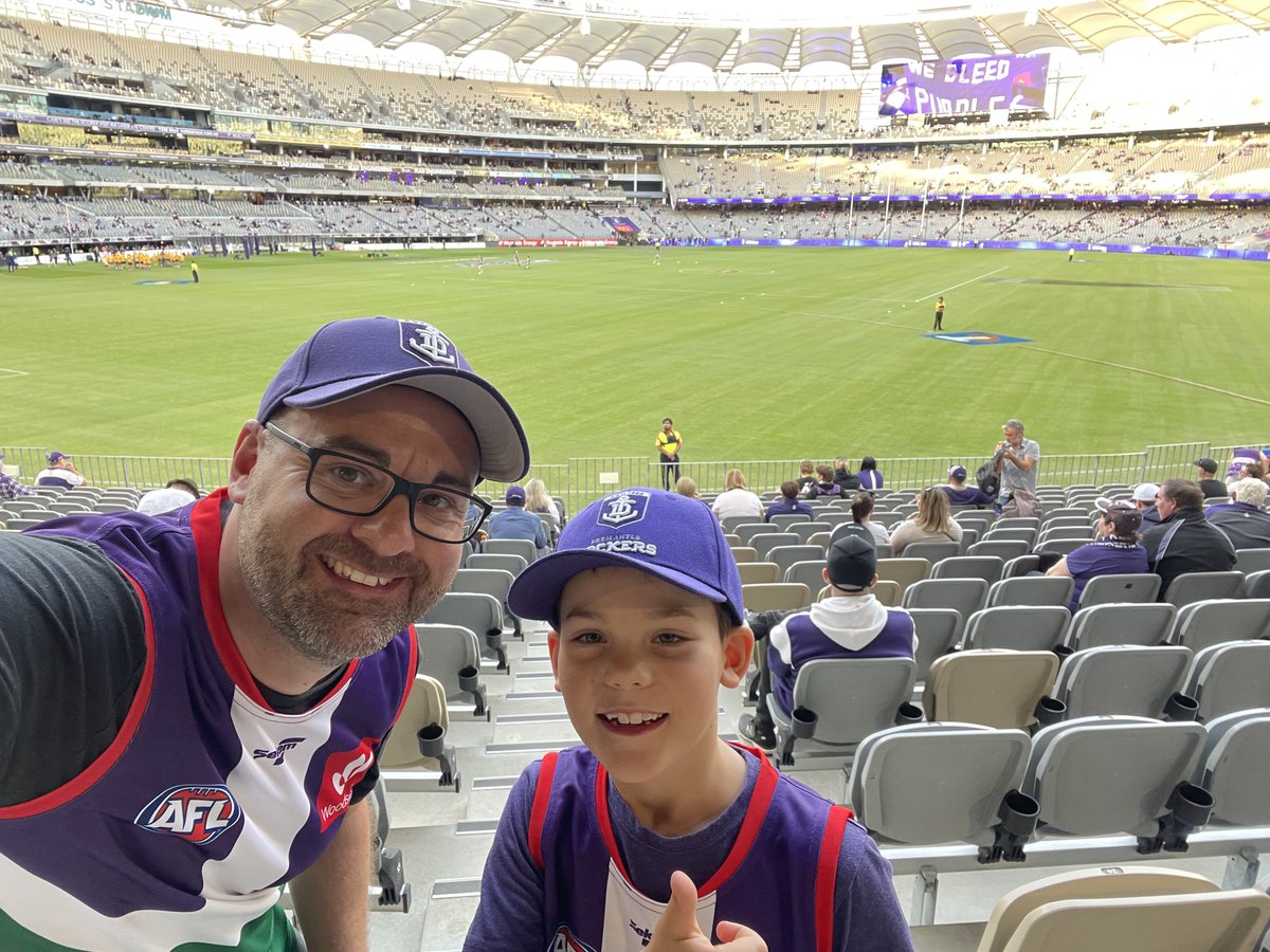 mattroot80's tweet image. This is what father &amp;amp; son Friday nights is all about, come on FREO!!! #foreverfreo