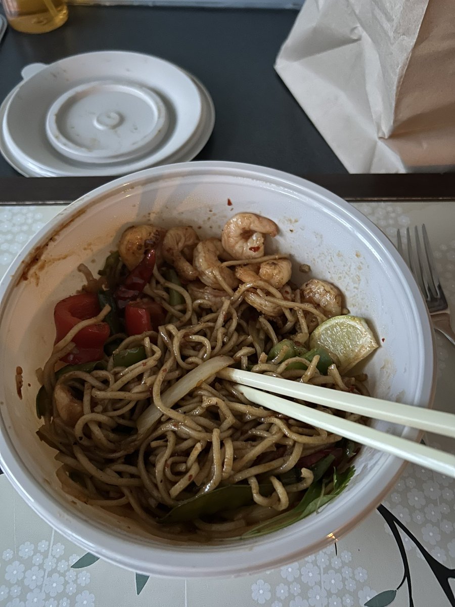Sarahebryan9's tweet photo. @wagamama_uk  Hi. Had a firecracker prawn soba delivered last night, with extra prawns. There were 6.5!! How many prawns do you get normally?! Was very tasty but not impressed with the number of prawns 😢 https://t.co/xR4Cc51Mwz