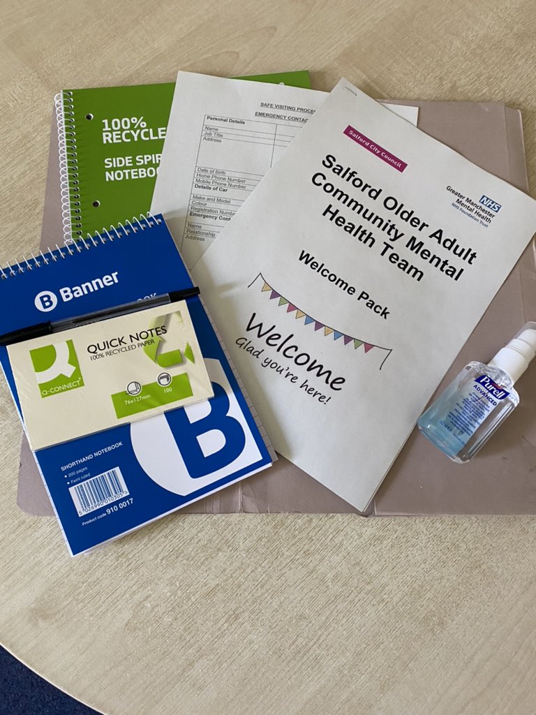 CBrackenNHS's tweet photo. Prepping for our students with refreshing ourselves with PARE training and updating our team welcome packs. More to come with student handbooks too. #OACMHT is an exciting place to be. 🤩🎉 #MDTTraining #Students #AllProfessions @GMMH_NHS @SalfordGMMH https://t.co/JOCFKny2UN
