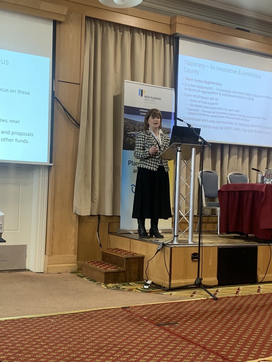 planningtipp's tweet photo. Director of Services and Deputy CEO of @TipperaryCoCo Sinead Carr presents the ongoing work Tipperary County Council has been doing to support sustainable developments and projects in the county at the @IrishPlanInst conference in Clonmel #premiercounty #regeneration #rrdf #urdf https://t.co/zbFSd9tDSI