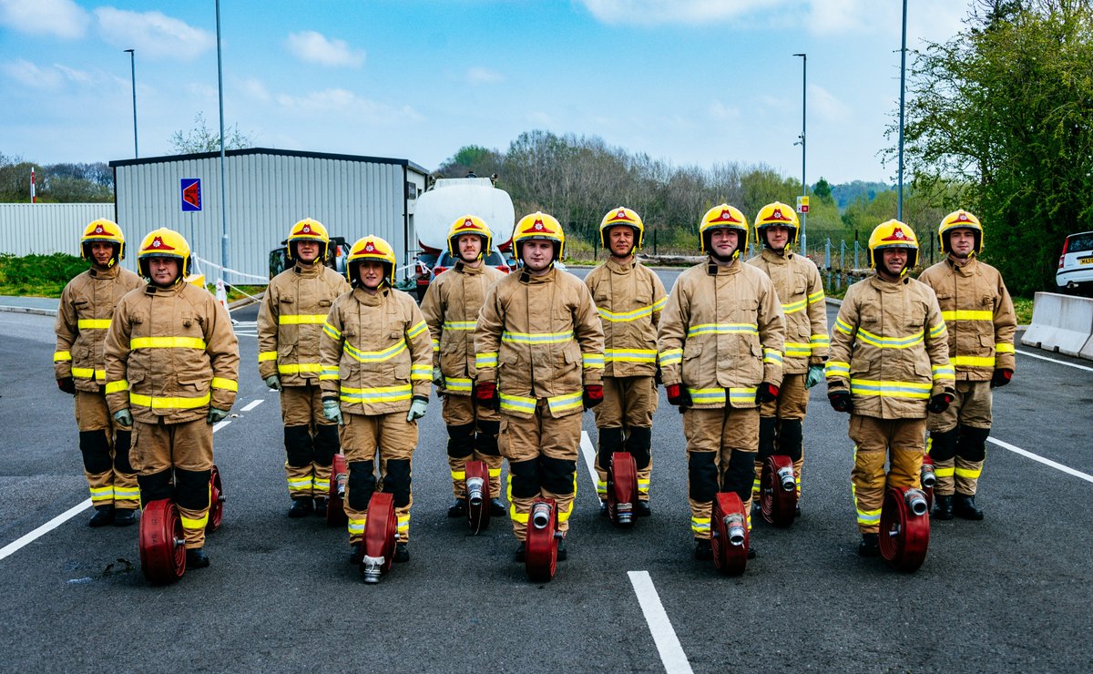 Welcome to our new wholetime firefighter recruits who started their 16 week training course last week.  

We wish them every success in their fire service career with us.
