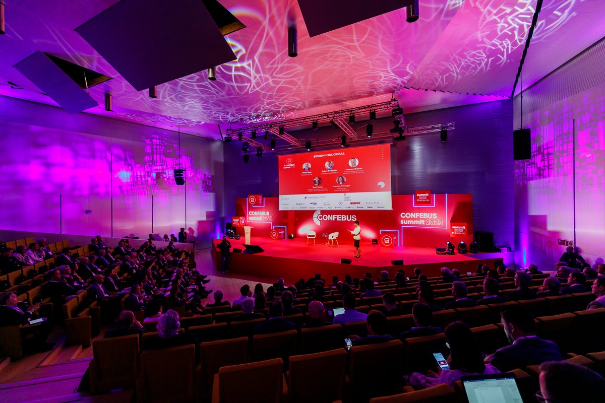 ConfebusSocial's tweet photo. 📸¡No te pierdas las fotos de #ConfebusSummit2023 #BUScandoelFuturo, donde buscamos las #claves para seguir en continuo movimiento, con el foco puesto en el #Turismo, la #Sostenibilidad y la #ColaboraciónPúblicoPrivada!
#MejorEnBus🚌
👉https://t.co/BDUQ2D8scl https://t.co/RnB6NXWnLj