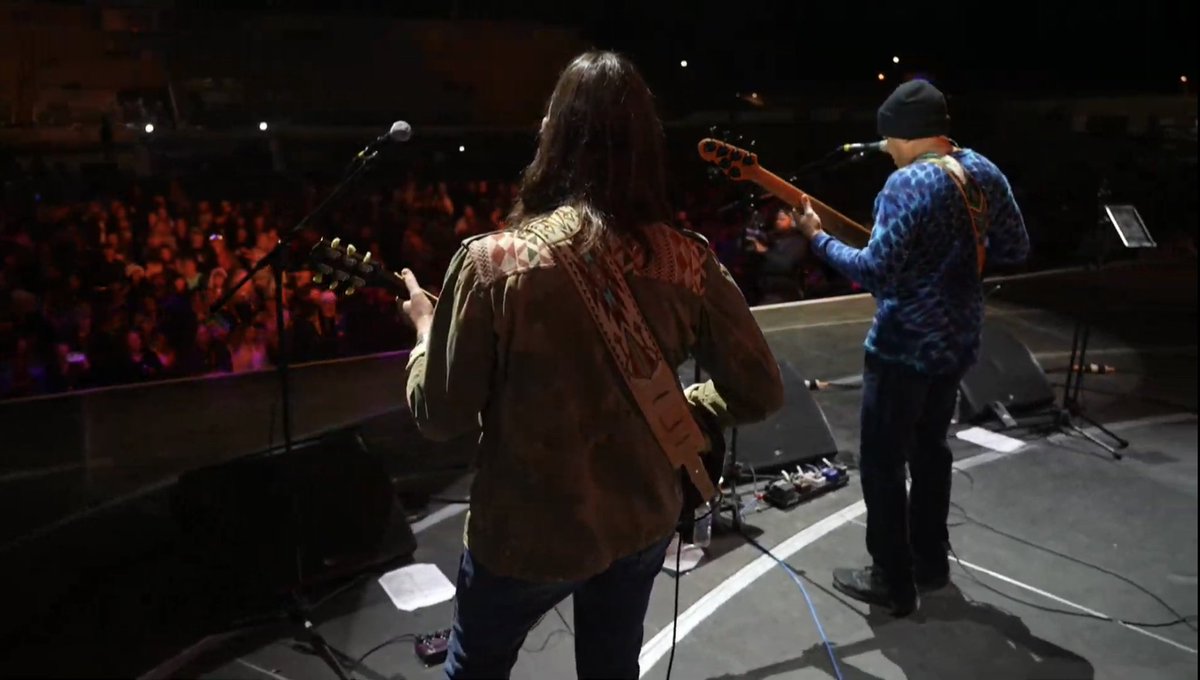 GratefulDeadHub's tweet photo. A few shots of @skullandrosesCA during @OteilBurbridge and friends set. @KimockMusic @MelvinSeals. #GratefulDeadSub #StayGrateful. #Melvin stole the show. Wow! @MelvinSealsJGB https://t.co/dRGmV8mcAl