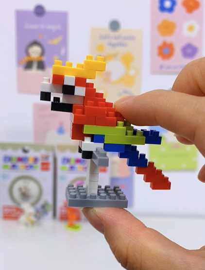 YirunB's tweet image. The mini turtle and parrot.
They are  easy to be assembled. 
The great thing about using this little jar is that you can always use it to store small things.
For the item, there are 12 models mixed.
yiruntoys.com 
#nanoblock #miniblock #diytoys #legobricks