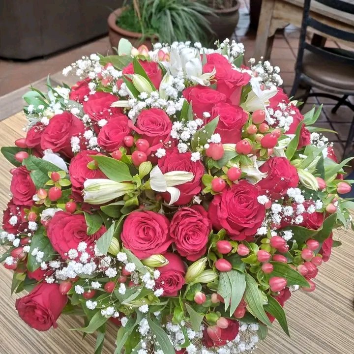 BflowersKE's tweet photo. Send warm and heartful wishes and text messages to our dearest friends/family wishing them Eid Mubarak. Surprise them by sending beautiful Bouquets and gifts.
Make your orders now:
☎️ 0113669203
☎️0787991550
Visit our website:
https://t.co/t1UFOFVVIc

#eid #eidmubarak #eidalfitr https://t.co/GxiwBygXIr
