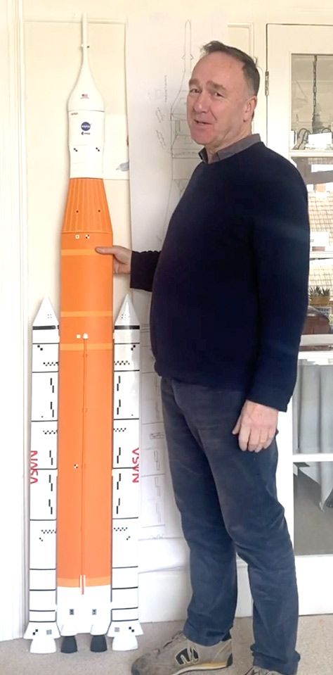 shoorayner's tweet photo. I will be bringing my #Artemis & #Starship rockets to Forest Books and Crafts in Coleford Sat 29th April at 2:00pm To tell you all about my new book Generation Moon. All #futureastronauts welcome #generationmoon #NASA #SpaceX
https://t.co/WqSjjgHanp https://t.co/kL1MN8cN3H