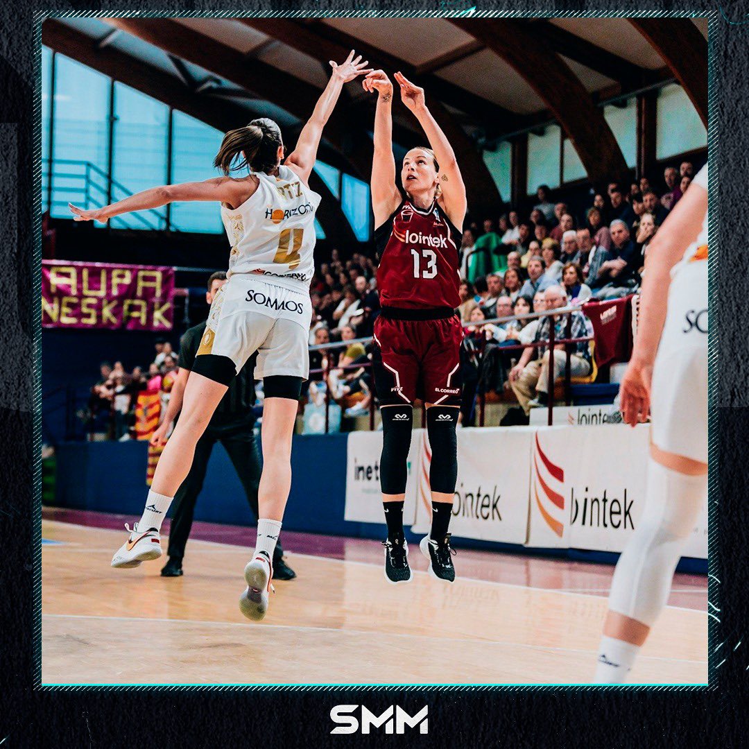 sportmediam's tweet photo. 🔥 Nuestra Sandra Ygueravide dio un auténtico recital anoche ante el @CasademontZGZ en la ida de cuartos de los Playoffs de la #LFEndesa. Sandra acabó el partido con un doble-doble, registrando 20 puntos y 10 asistencias para darle ventaja al @GKesb
#SMMTeam https://t.co/Su6bIlF7t4