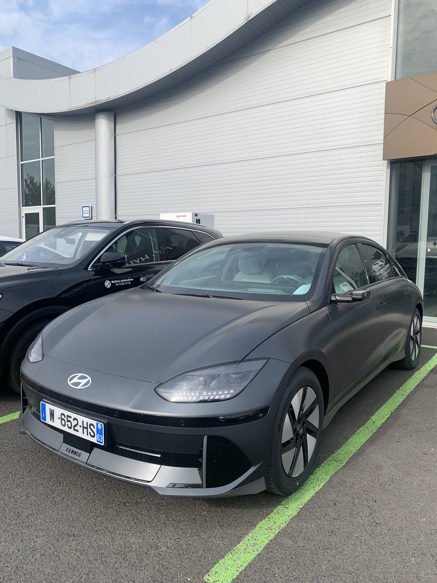sarddou's tweet photo. Ca va, les gueux ?

#ionic #ionic6 #ElleEstLà https://t.co/lVkJF1jszG