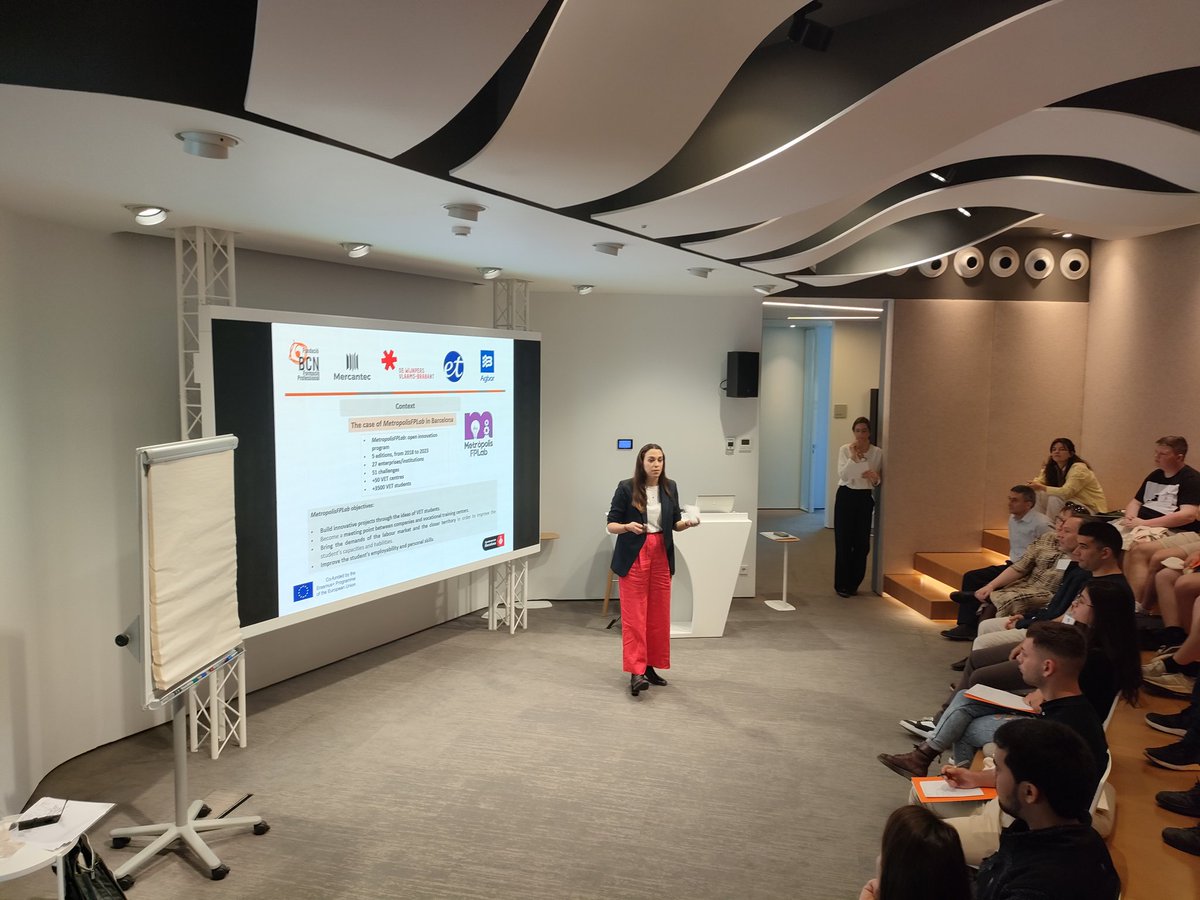 XarxaFP_SG's tweet photo. 🇪🇺💧♻️Yesterday was launched
#WaterChallengeVETLab with @fundaciobcnfp
👇👇 👇
https://t.co/MCWszOxlVX
@iesteveterradas @DeWijnpers @EUErasmusPlus @_EscueladelAgua @sepiegob @Agbar @AgenciaEconAMB https://t.co/I3FYaVvfE4