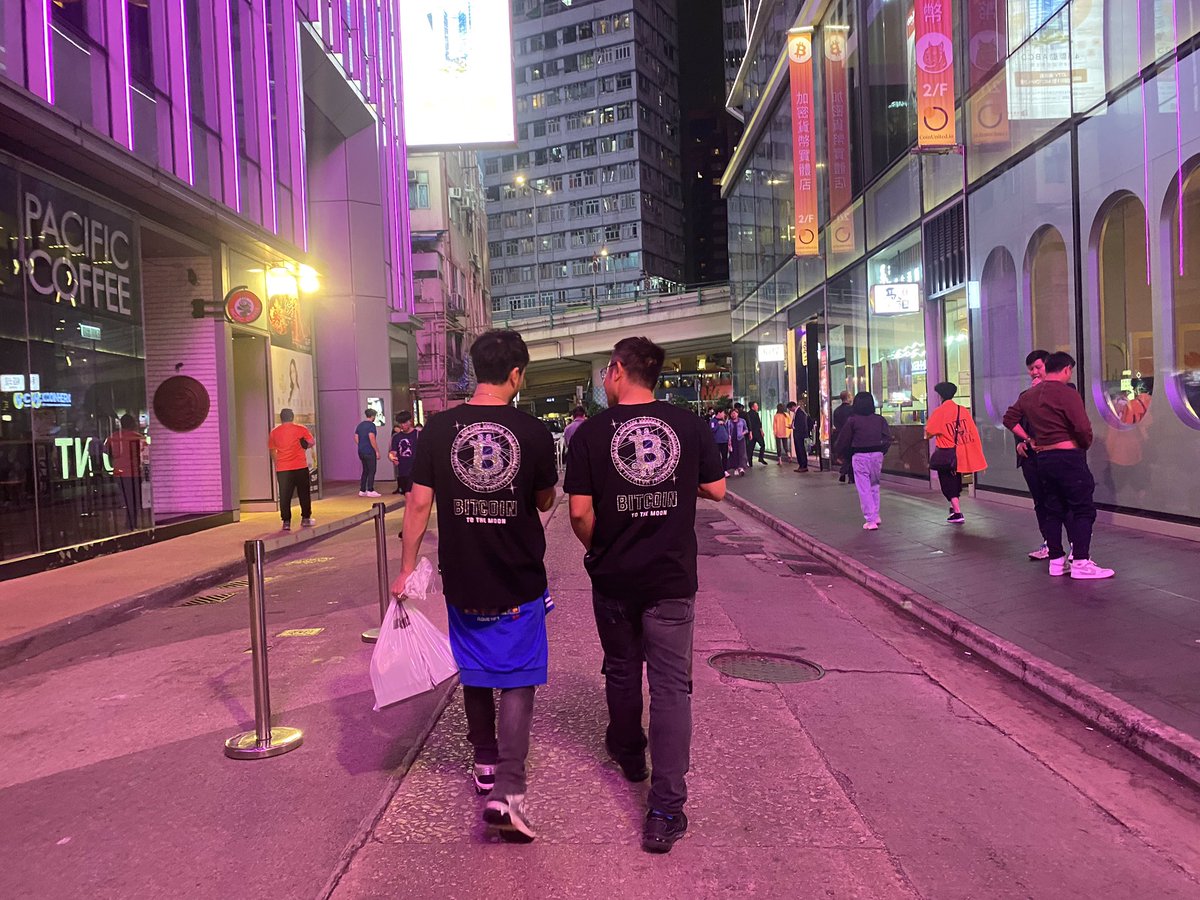 Sameth9527's tweet image. Finally got my NATH physical product @iLoveNFT_xyz with @sunnyng_eth 
Take a walk in HK in web3 view⚔️
#nft #web3 #Bitcoin