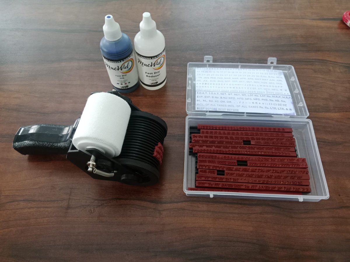 SlbEnterprises's tweet image. Macwid handy coder, fast dry ink and reducer with rubber stereo letter set
#handycoder #batchcoding #batchcodingmachine #batchcodingsolutions #macwid #printingink #rubberstereos
