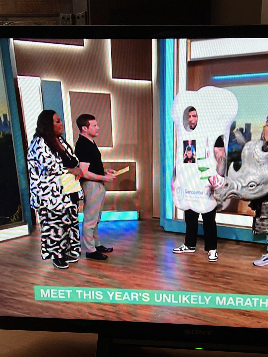 RichardDavidson's tweet photo. Loving watching @Sarcoma_UK ambassador Jake Quickenden on @thismorning about his epic marathon run on Sunday in memory of his brother Oliver @LondonMarathon https://t.co/MdLAb4yPyp