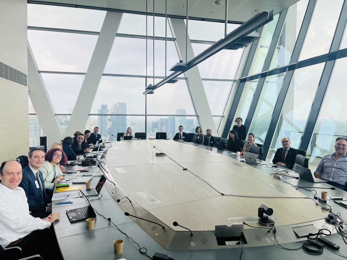 freeprometeo's tweet image. 2nd day Authors' workshop
What drives convergence &amp;amp; divergence in #Comparative #Financial #Regulation?

#lawandeconomics #lawandfinance #ACLE
@EYnews