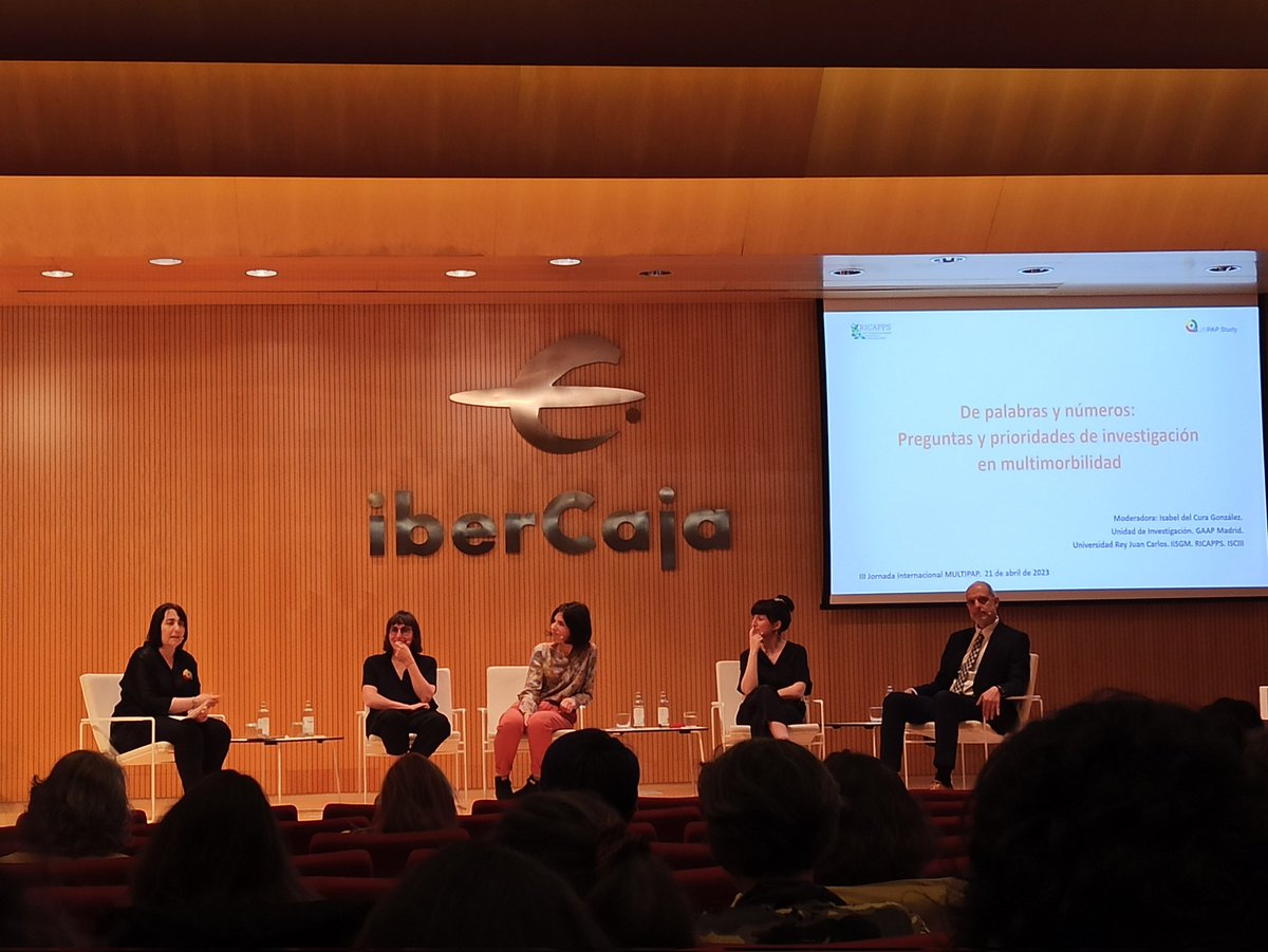 samaranda5's tweet photo. Interesante y necesaria mesa sobre investigación en multimorbilidad, con unas súper ponencias, en la  III Jornada Internacional #Multipap sobre #Multimorbilidad, un desafío de #saludpublica. #Epichron @RICAPPS_Red  @IISAragon https://t.co/SZmuEKHZst