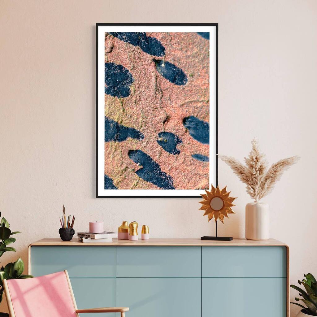 Treacle_Art's tweet photo. Spring and Summer inspired Artwork from Chloe Hardwick. ‘Patina Decay’ in pink portrait beautifully brightens an interior, creating a dreamlike aesthetic. 

#pinkaesthetics #largeprints #dayroom #limitededition #ethicalhomedecor https://t.co/XhhpLmNDLS https://t.co/zXntONt5uq
