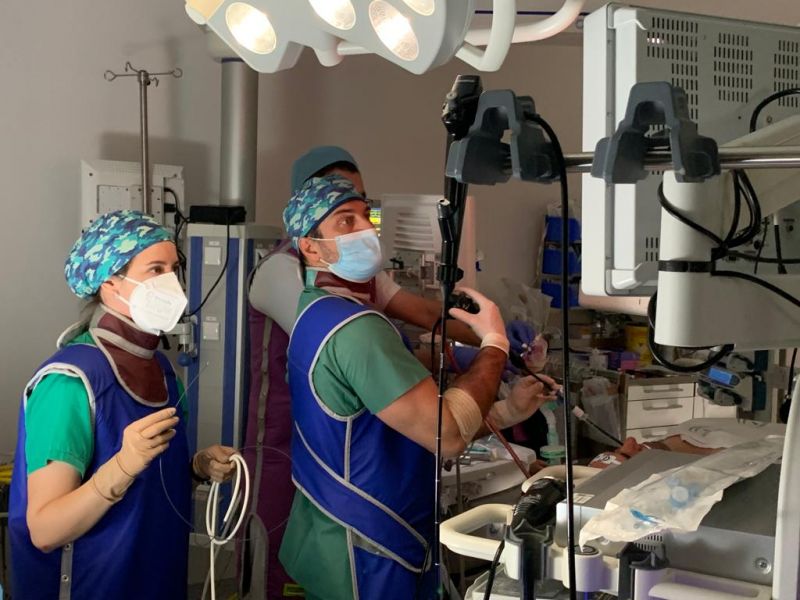 hospital_hvn's tweet photo. Enhorabuena a nuestro equipo de Neumología por su constante innovación en tecnología y conocimientos que ha sido reconocido en los premios Sanidad de Andalucía y a los demás finalistas, muestra del gran nivel del 🏥
Toda la información: https://t.co/I1t39Seskc https://t.co/uS2xKh69vD