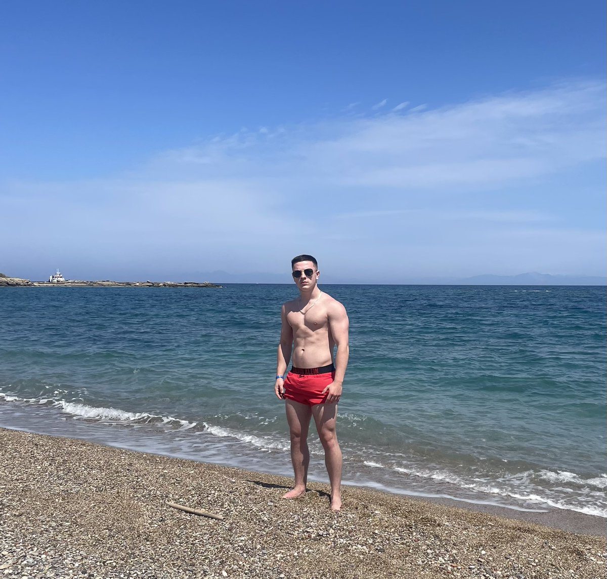 I’m worth £69 million at -1 years old

How you getting out worked by someone who’s not even born😤