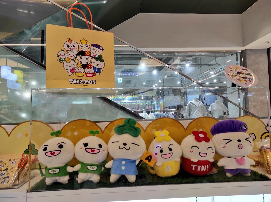 S2lomatzve's tweet photo. 📍#TEEZ_MONPOPUPSHOP

다녀왔습니다~ 진짜 너무 귀여워 ㅠㅠㅠ all the teezmon are so cuteeee so lovely 🥹 https://t.co/IIsPsiJ1SC