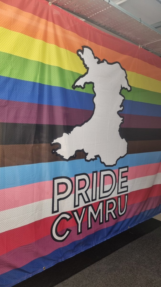 HardingEvans's tweet photo. Fantastic time at the @PrideCymru launch last night with #TeamHE represented by Emma from our Children Law team and Marketing Manager Haley. It was great to support our colleague Gian, a Senior Associate in our Residential Conveyancing team, and also the Pride Cymru Chair! https://t.co/FTPv9nr0X6