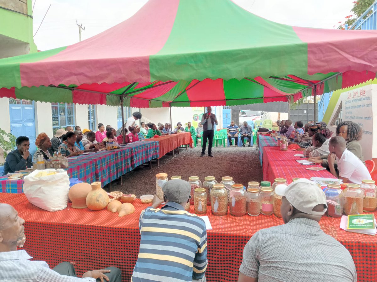 PelumKenya's tweet photo. Zonal Seed Sovereignty forum for sharing on farmers experiences, challenges and lessons learnt on farmer managed seed system. The forum also sought to deepen farmers understanding of indigenous seeds and saving. 

#seedsovereignity https://t.co/xWCndLICvI