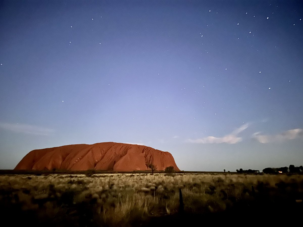 Hannah_Stenning's tweet photo. The Southern Cross over Uluru tonight, taken on my iPhone. Doesn’t seem real! Blown away by this place. https://t.co/v5pcW4PvBG
