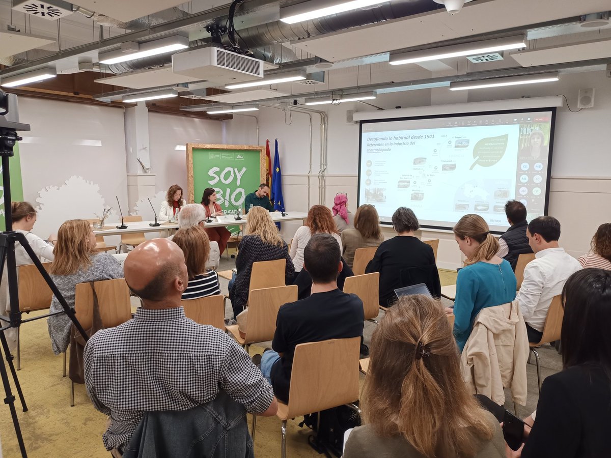aeimmadera's tweet photo. Hoy estamos en la jornada Un mercado europeo libre de deforestación. Organizada por @FBiodiversidad . Participan @mitecogob @leroymerlin_es la empresa asociada @madinter @garnicaplywood y @mPINOSORIA https://t.co/GvP8DvxgX0